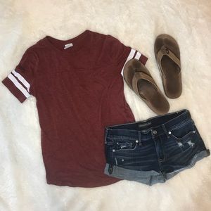 🦀VS PINK RED WHITE STRIPE CUTE T SHIRT🦀